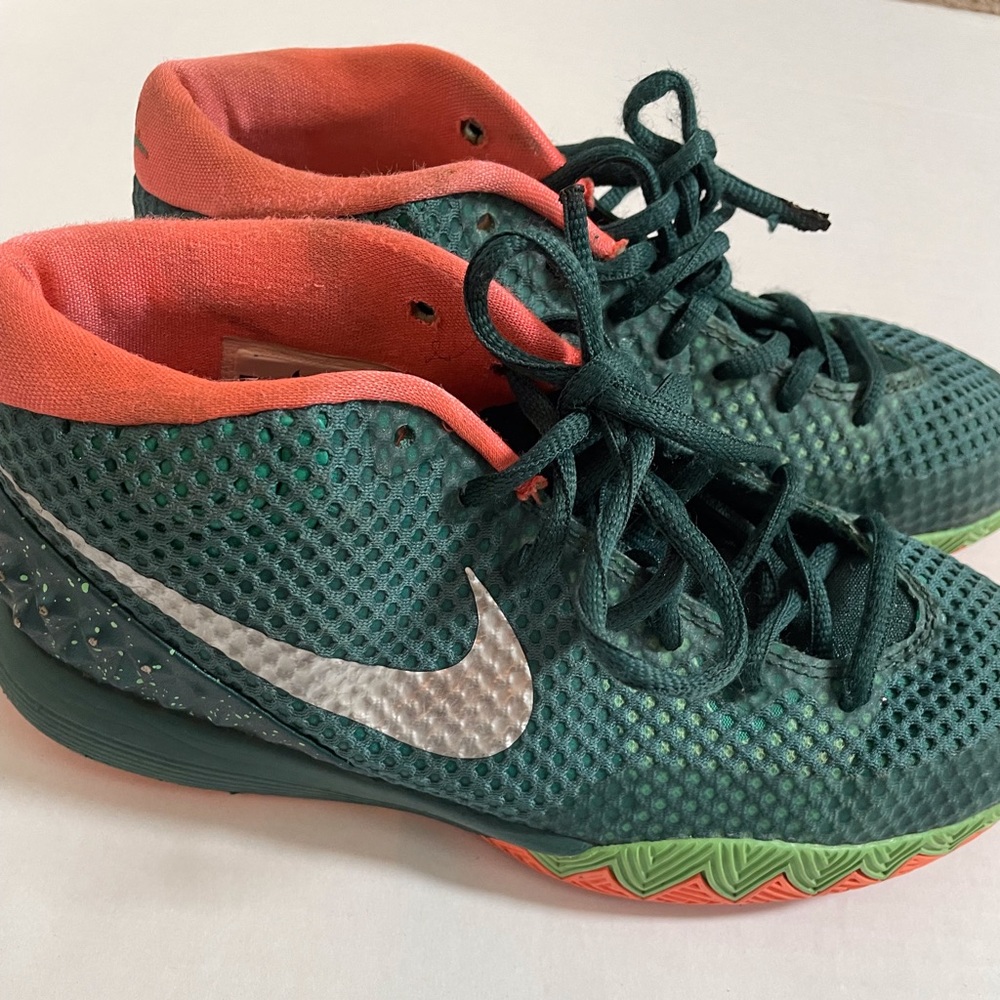 Play Shoes